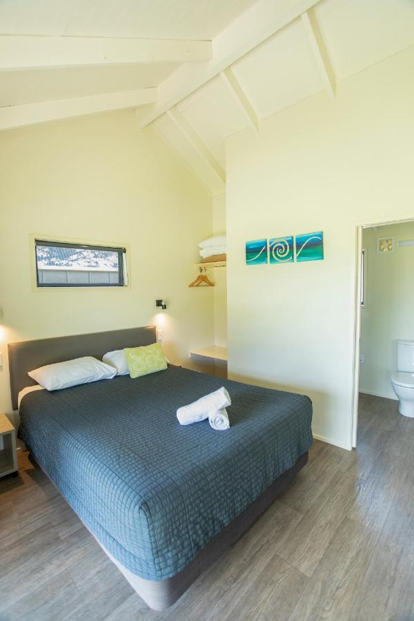 Camp Waipu Cove Hotel Ngoại thất bức ảnh